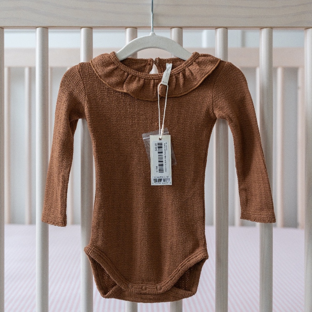 NWT Rylee and Cru Ruffle Collar Bodysuit in Saddle - Size 6-12 months